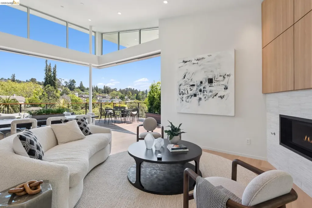 26 Ronada Avenue Piedmont CA 94611
