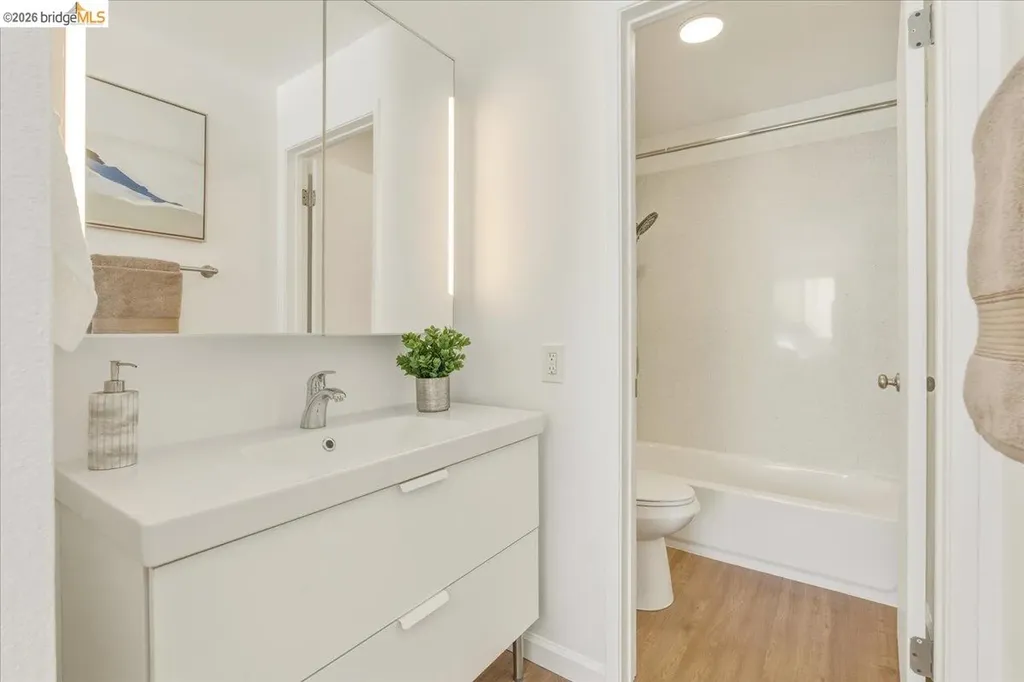 545 Pierce Street Albany CA 94706