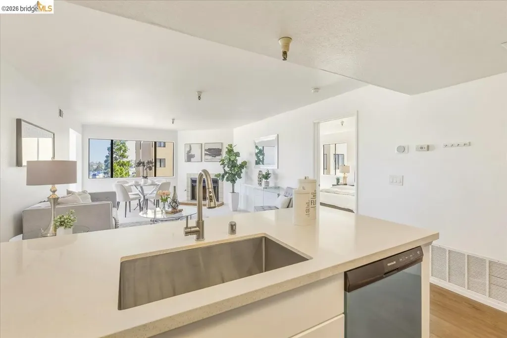 545 Pierce Street Albany CA 94706