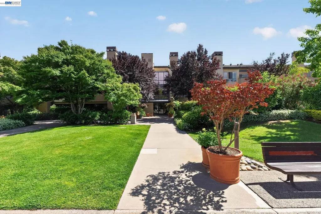 39109 Guardino Drive Fremont CA 94538