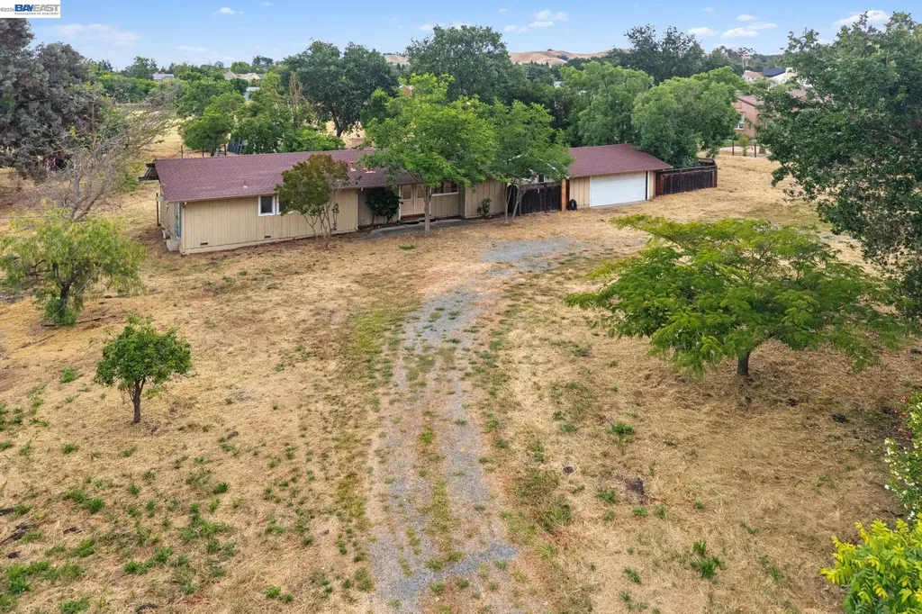 744 Mockingbird Lane Pleasanton CA 94566