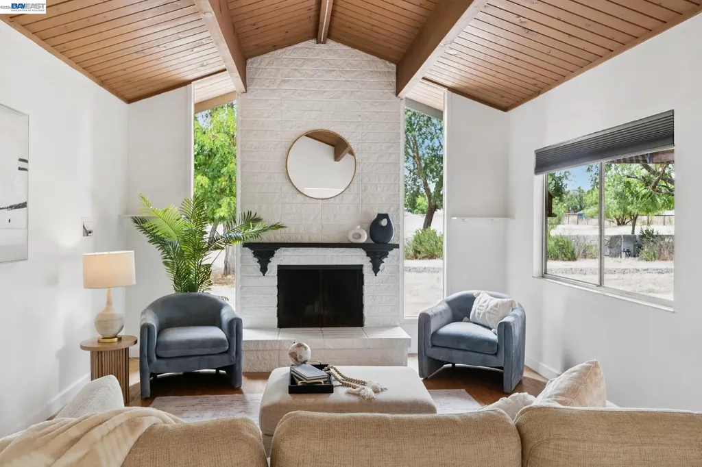 744 Mockingbird Lane Pleasanton CA 94566