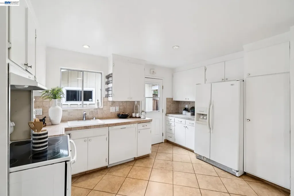 744 Mockingbird Lane Pleasanton CA 94566