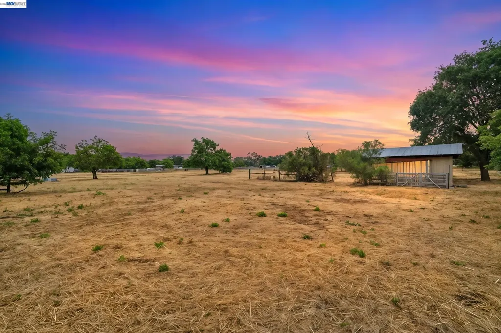 744 Mockingbird Lane Pleasanton CA 94566
