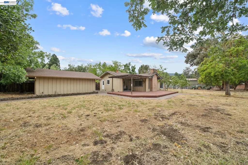 744 Mockingbird Lane Pleasanton CA 94566