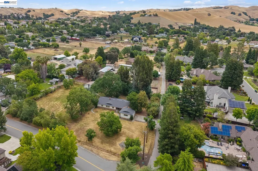 744 Mockingbird Lane Pleasanton CA 94566