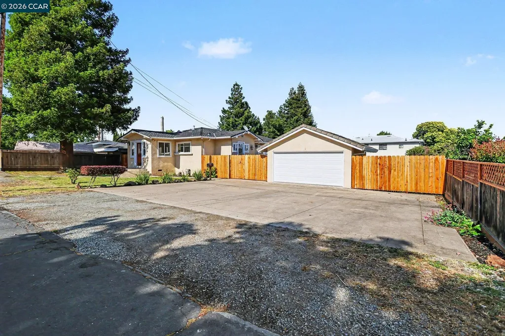 1244 Veale Avenue Martinez CA 94553