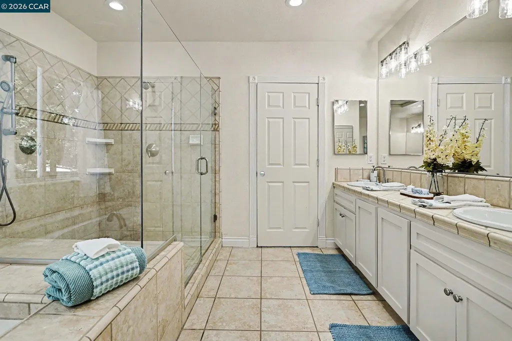 1244 Veale Avenue Martinez CA 94553