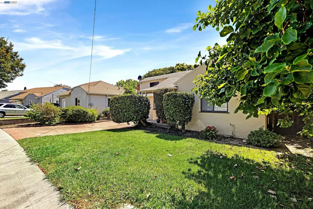 21617 Westfield Avenue Hayward CA 94541