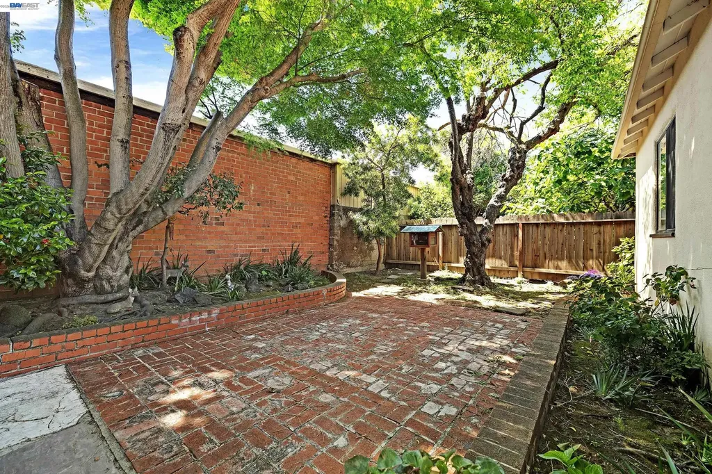 21617 Westfield Avenue Hayward CA 94541