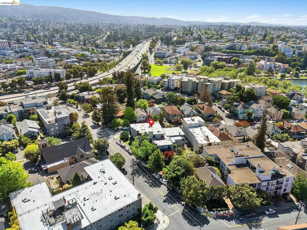 469 Van Buren Avenue Oakland CA 94610