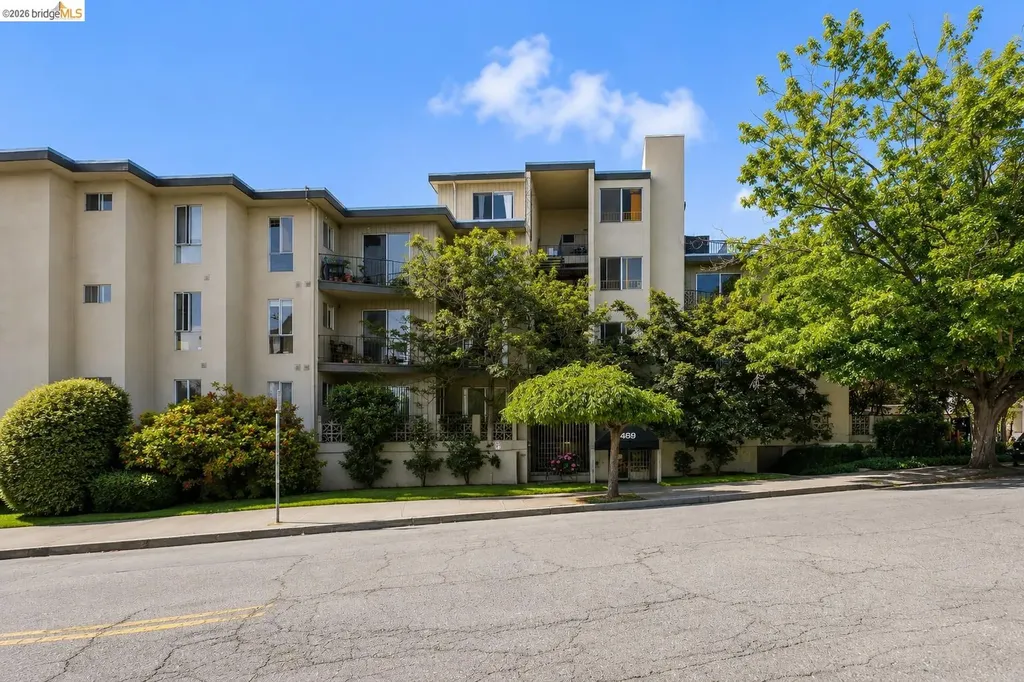 469 Van Buren Avenue Oakland CA 94610