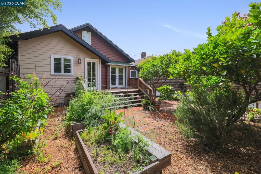 1316 Peralta Avenue Berkeley CA 94702