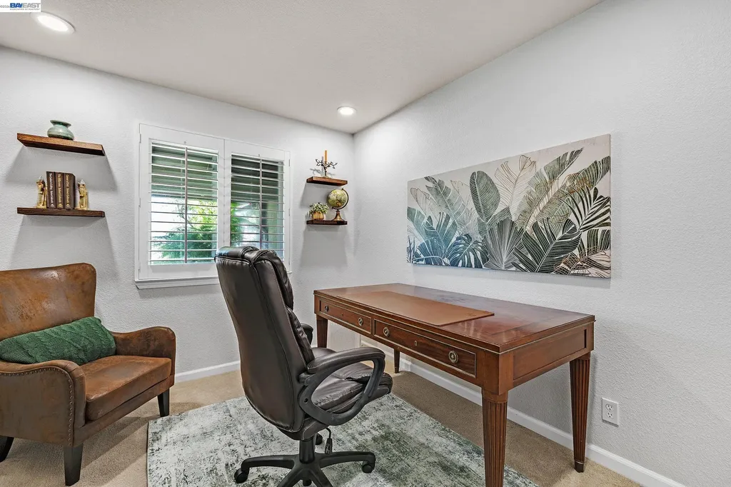 34515 Bentley Court Fremont CA 94555