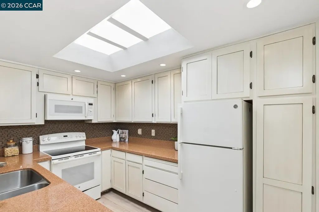 2409 Golden Rain Road Walnut Creek CA 94595