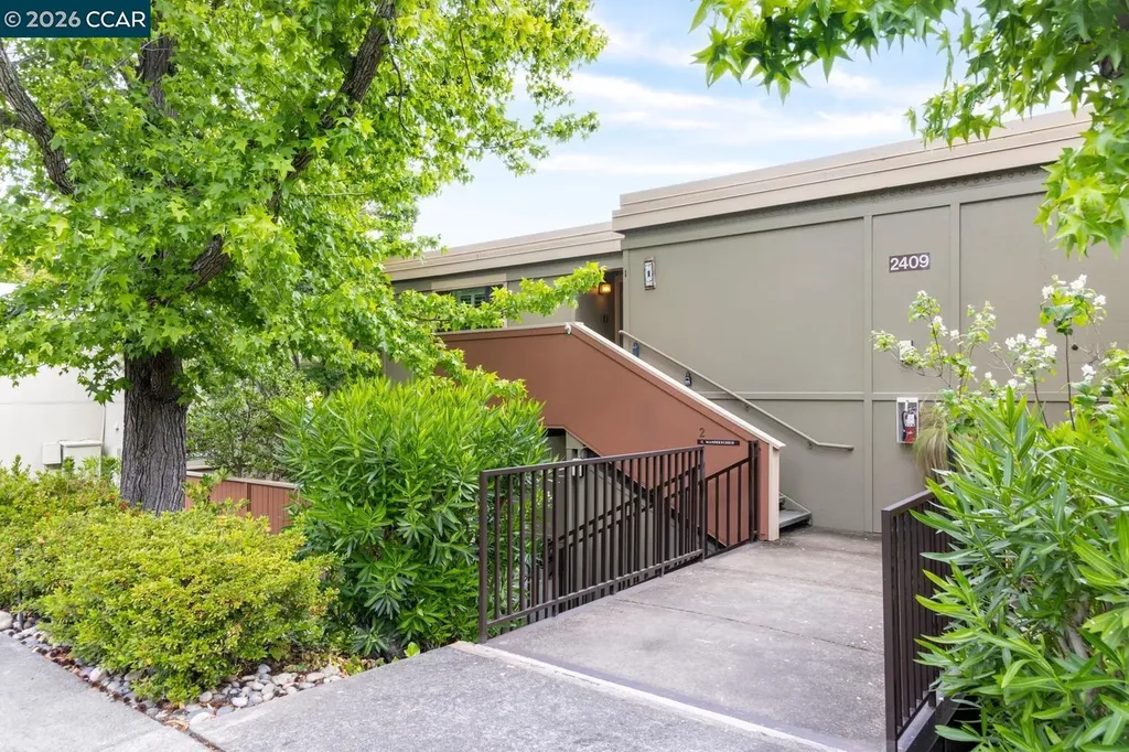 2409 Golden Rain Road Walnut Creek CA 94595