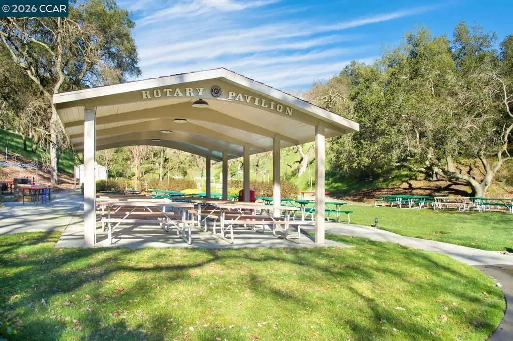 2409 Golden Rain Road Walnut Creek CA 94595