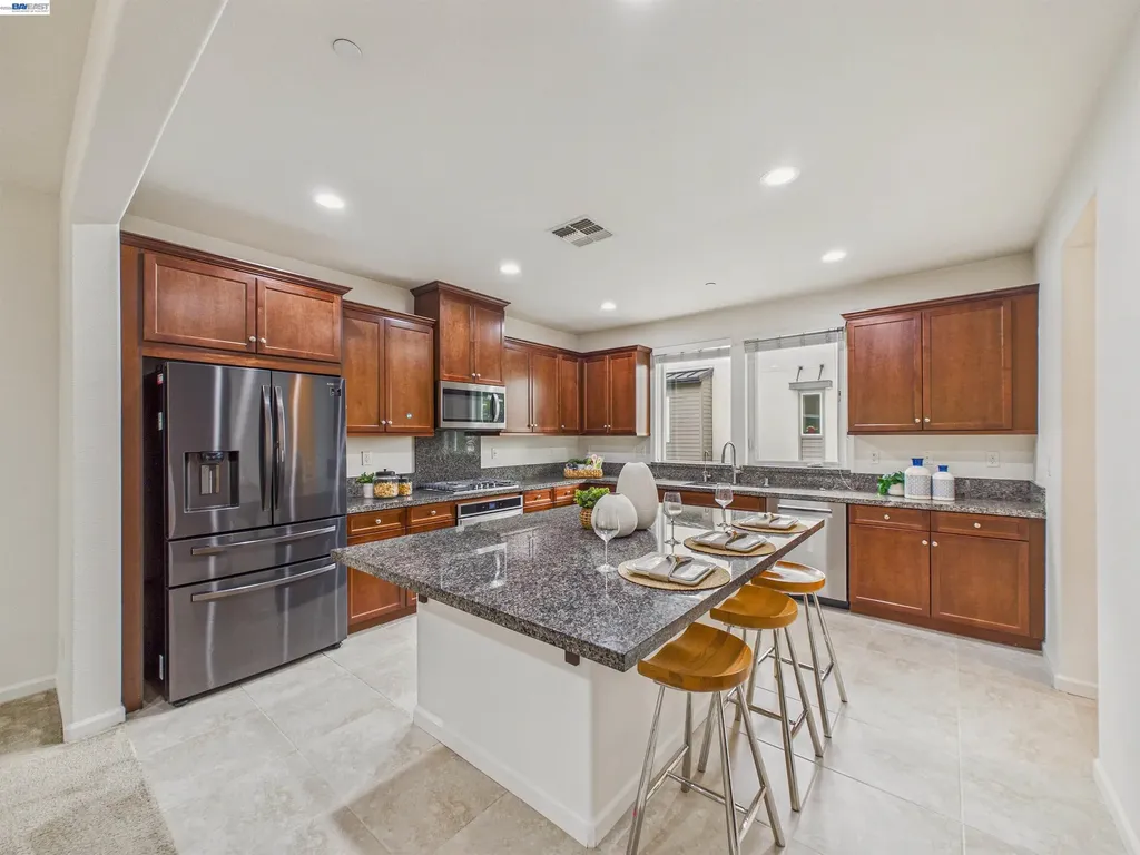 5731 El Dorado Lane Dublin CA 94568
