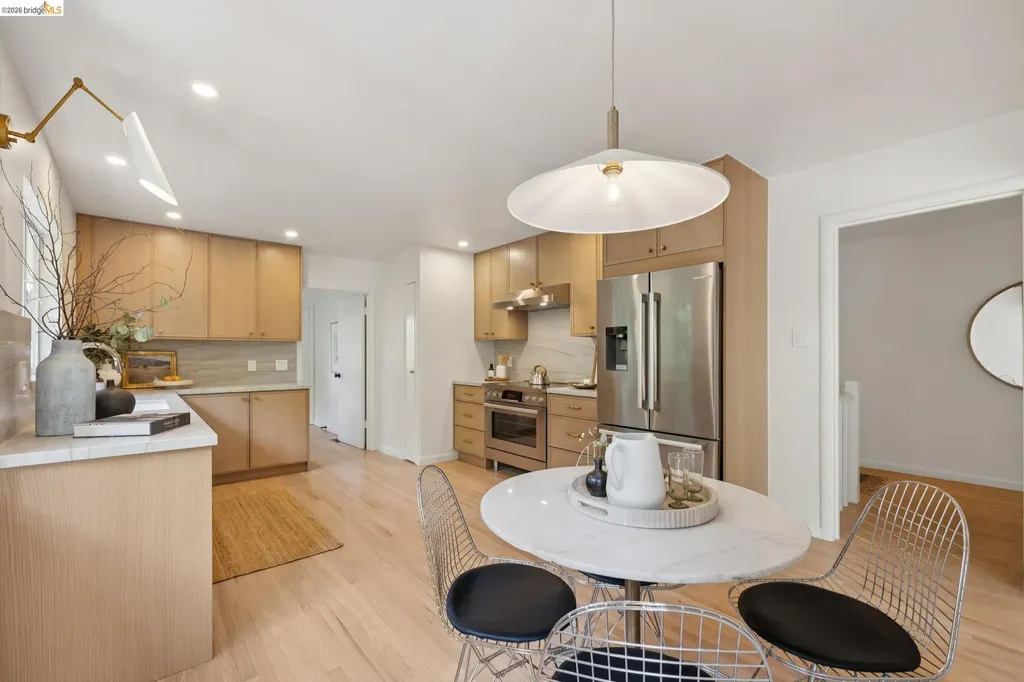 156 Hazel Lane Piedmont CA 94611
