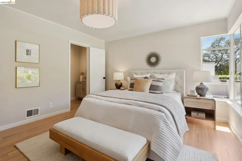 156 Hazel Lane Piedmont CA 94611