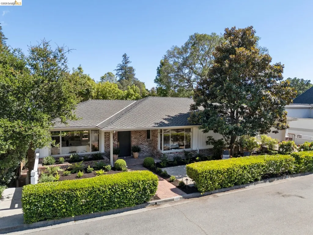 156 Hazel Lane Piedmont CA 94611