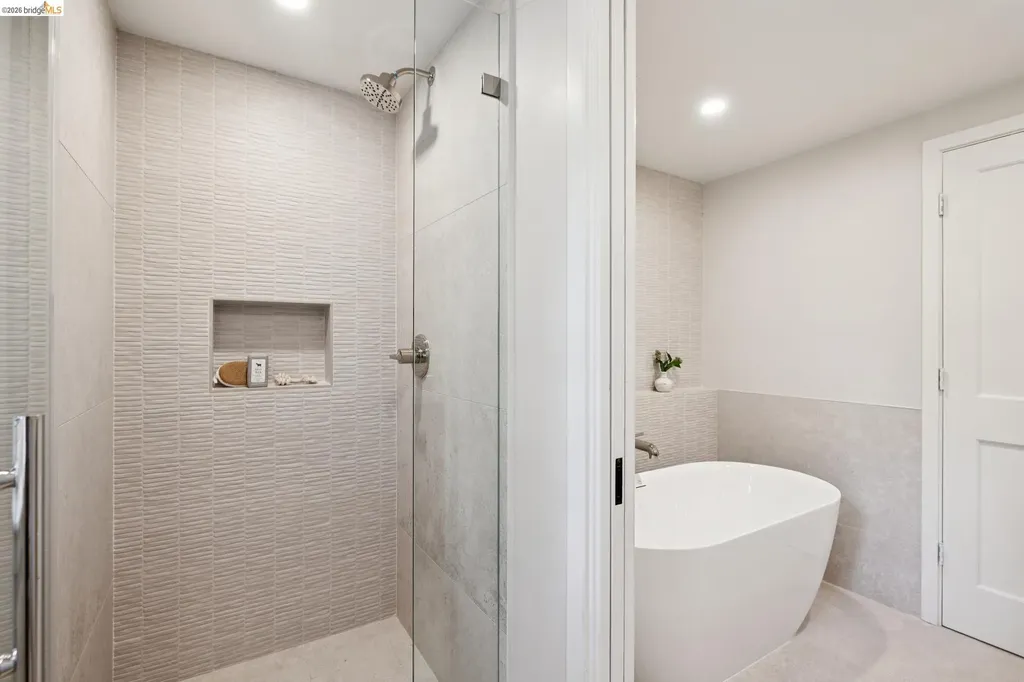 156 Hazel Lane Piedmont CA 94611