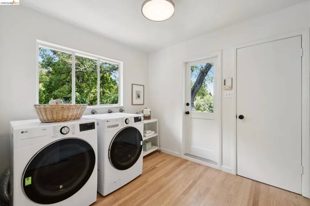 156 Hazel Lane Piedmont CA 94611