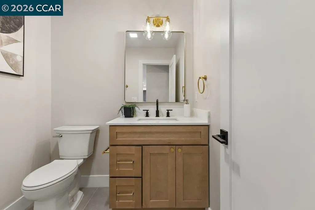 16 Sunnyside Court Orinda CA 94563