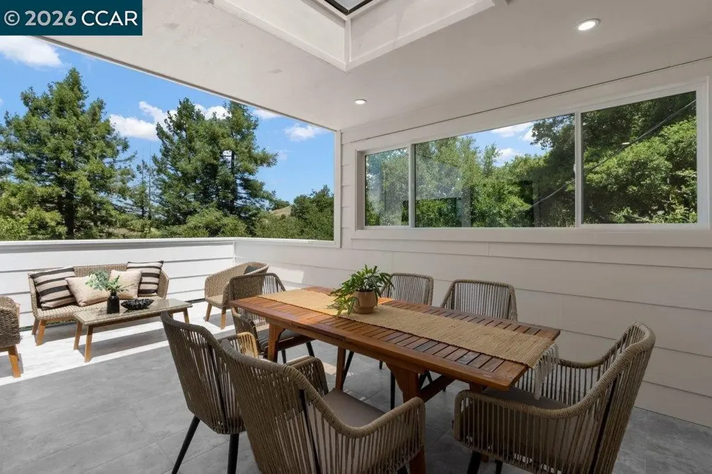 16 Sunnyside Court Orinda CA 94563