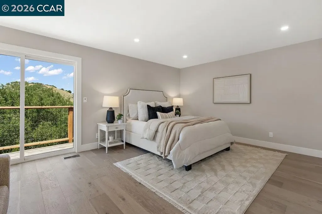 16 Sunnyside Court Orinda CA 94563