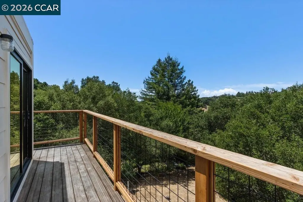 16 Sunnyside Court Orinda CA 94563