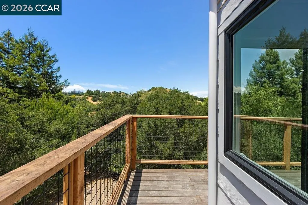 16 Sunnyside Court Orinda CA 94563