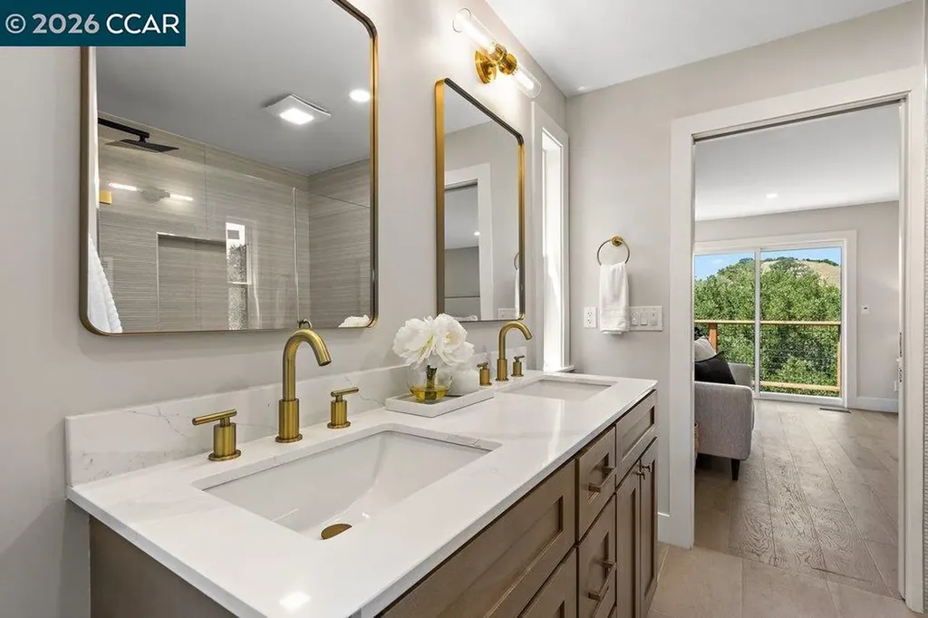 16 Sunnyside Court Orinda CA 94563