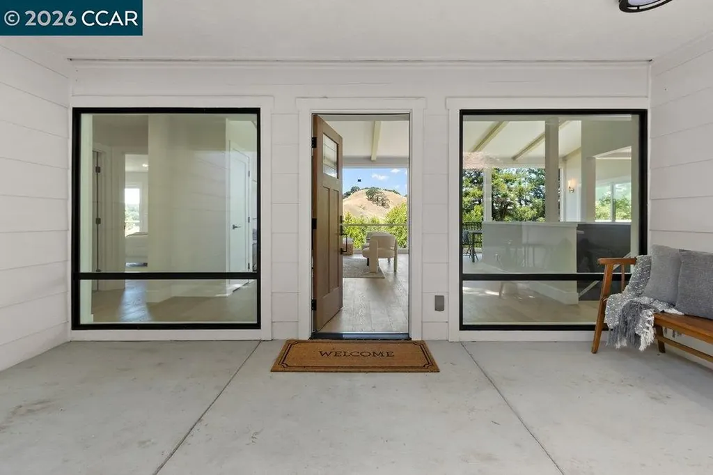 16 Sunnyside Court Orinda CA 94563