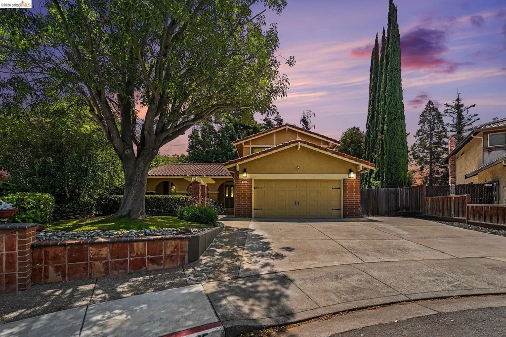 1915 Yellowstone Court Antioch CA 94509