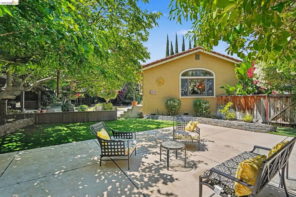 1915 Yellowstone Court Antioch CA 94509