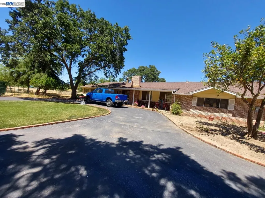17101 Marsh Creek Road Clayton CA 94517