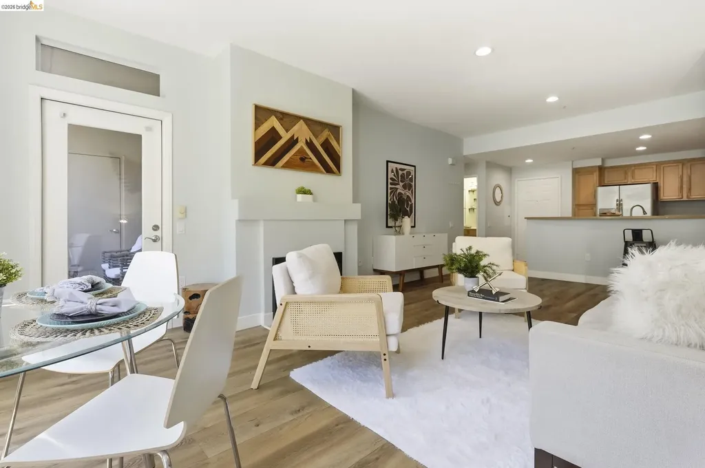 280 Caldecott Lane Oakland CA 94618