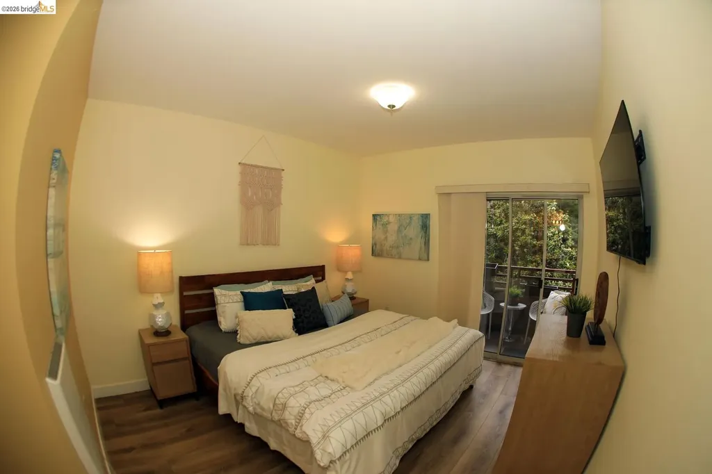 280 Caldecott Lane Oakland CA 94618