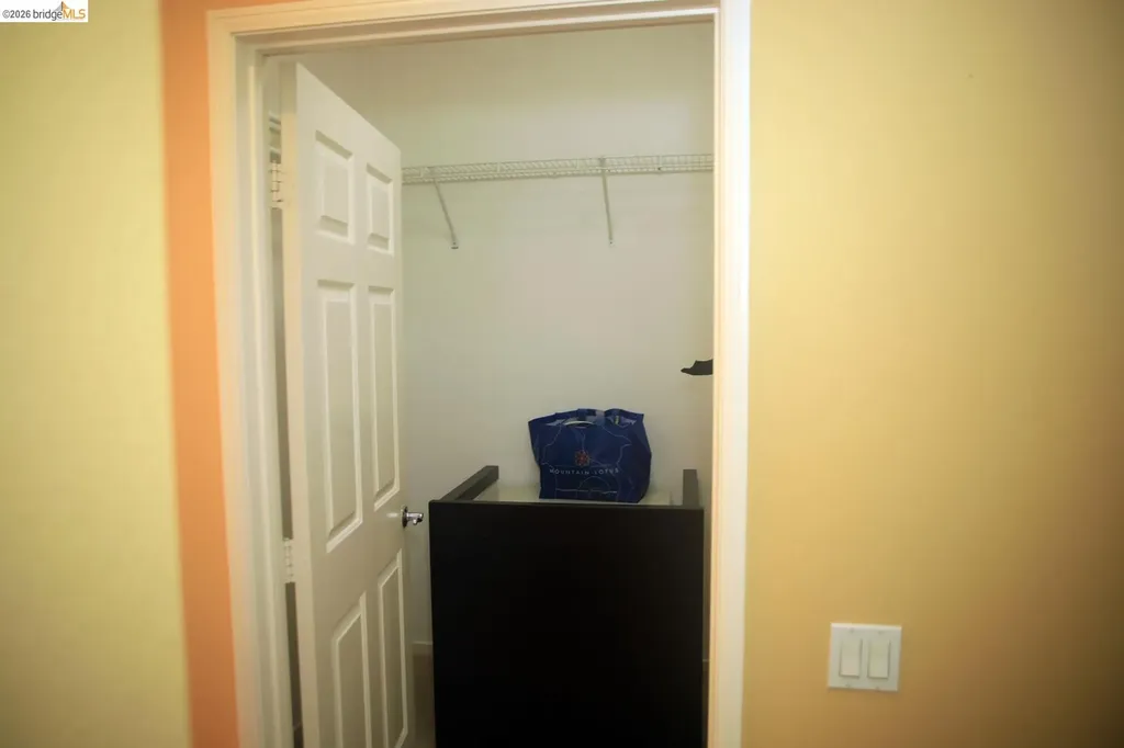 280 Caldecott Lane Oakland CA 94618