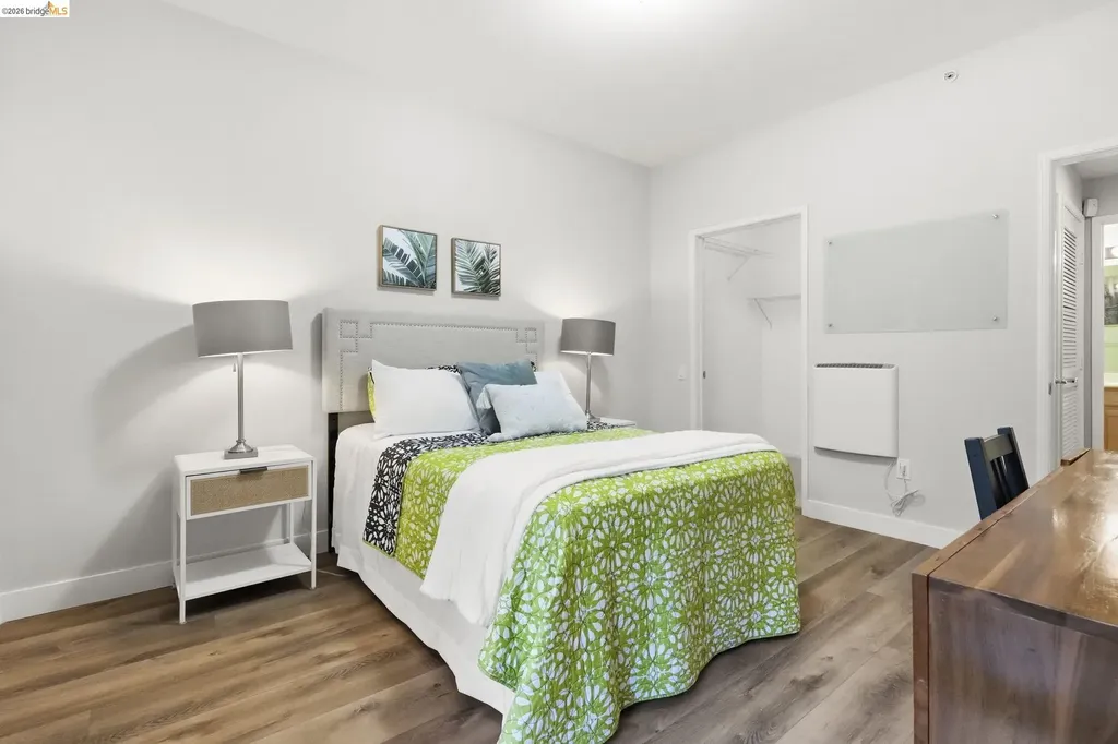 280 Caldecott Lane Oakland CA 94618