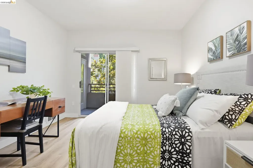280 Caldecott Lane Oakland CA 94618