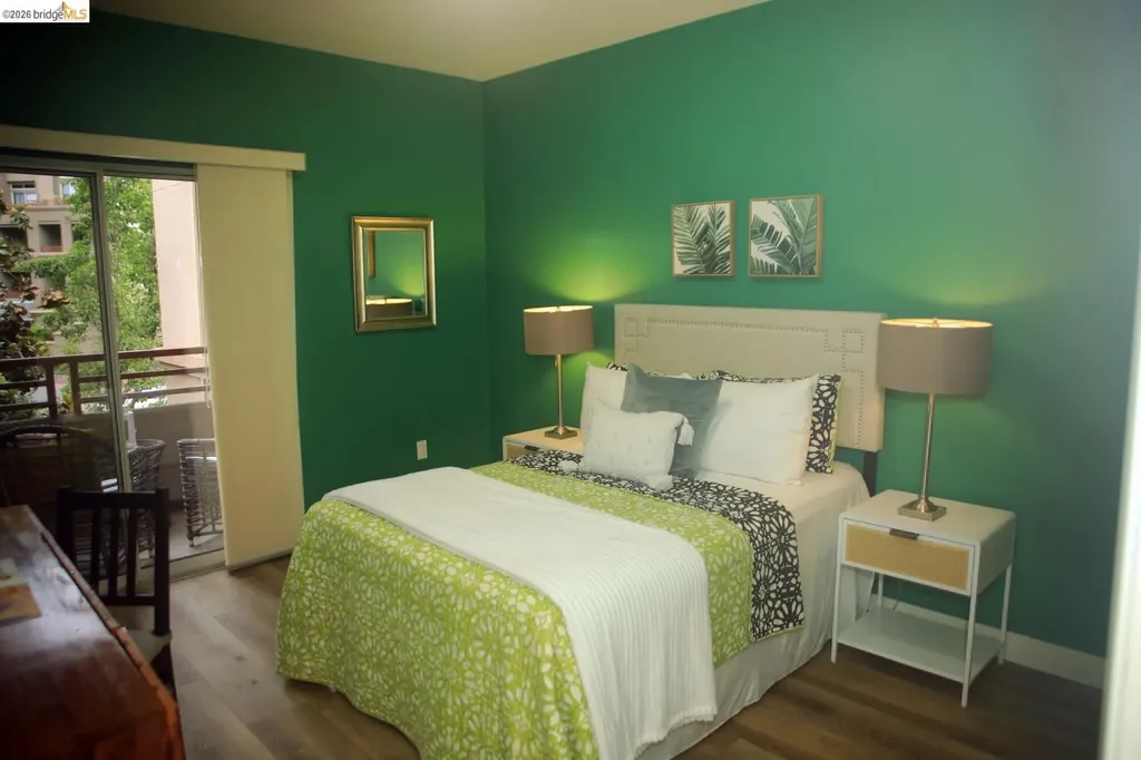 280 Caldecott Lane Oakland CA 94618