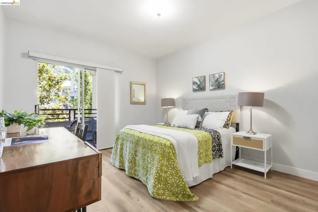 280 Caldecott Lane Oakland CA 94618