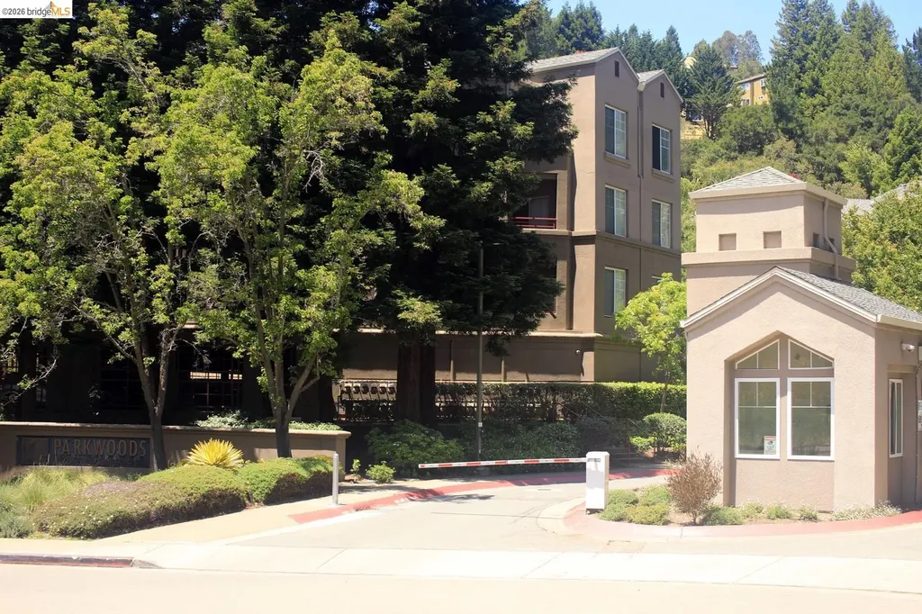 280 Caldecott Lane Oakland CA 94618