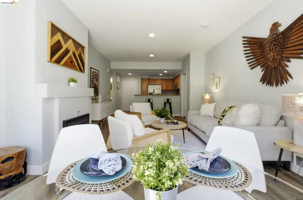 280 Caldecott Lane Oakland CA 94618