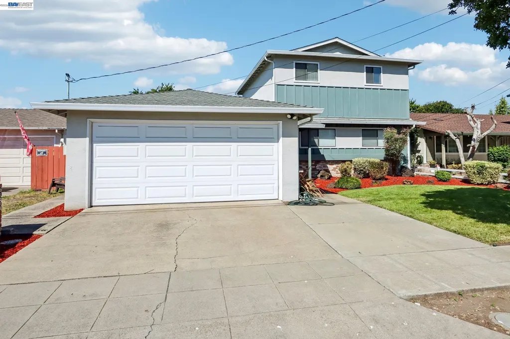 24653 Surrey Way Hayward CA 94544