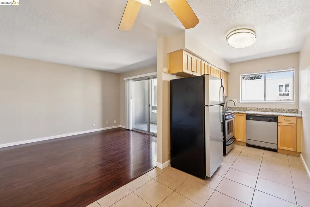 466 Crescent Street Oakland CA 94610