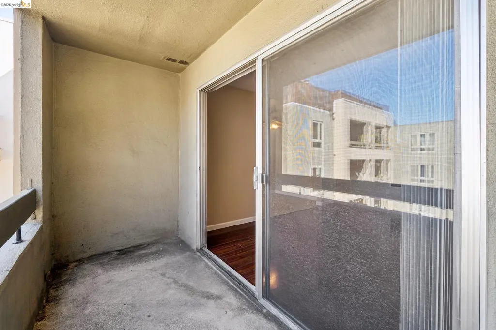 466 Crescent Street Oakland CA 94610