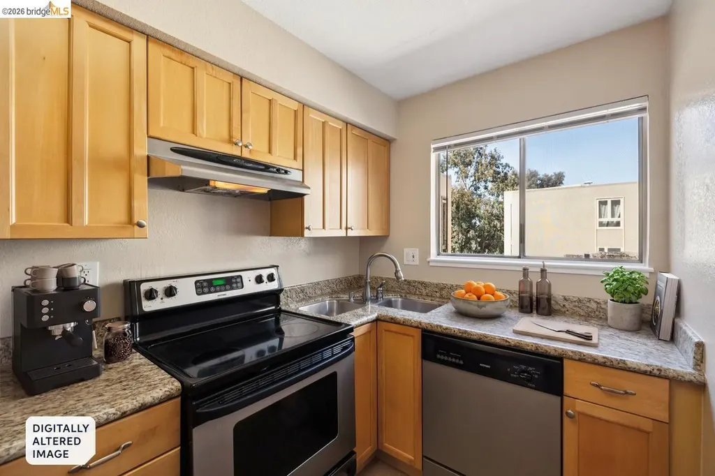 466 Crescent Street Oakland CA 94610